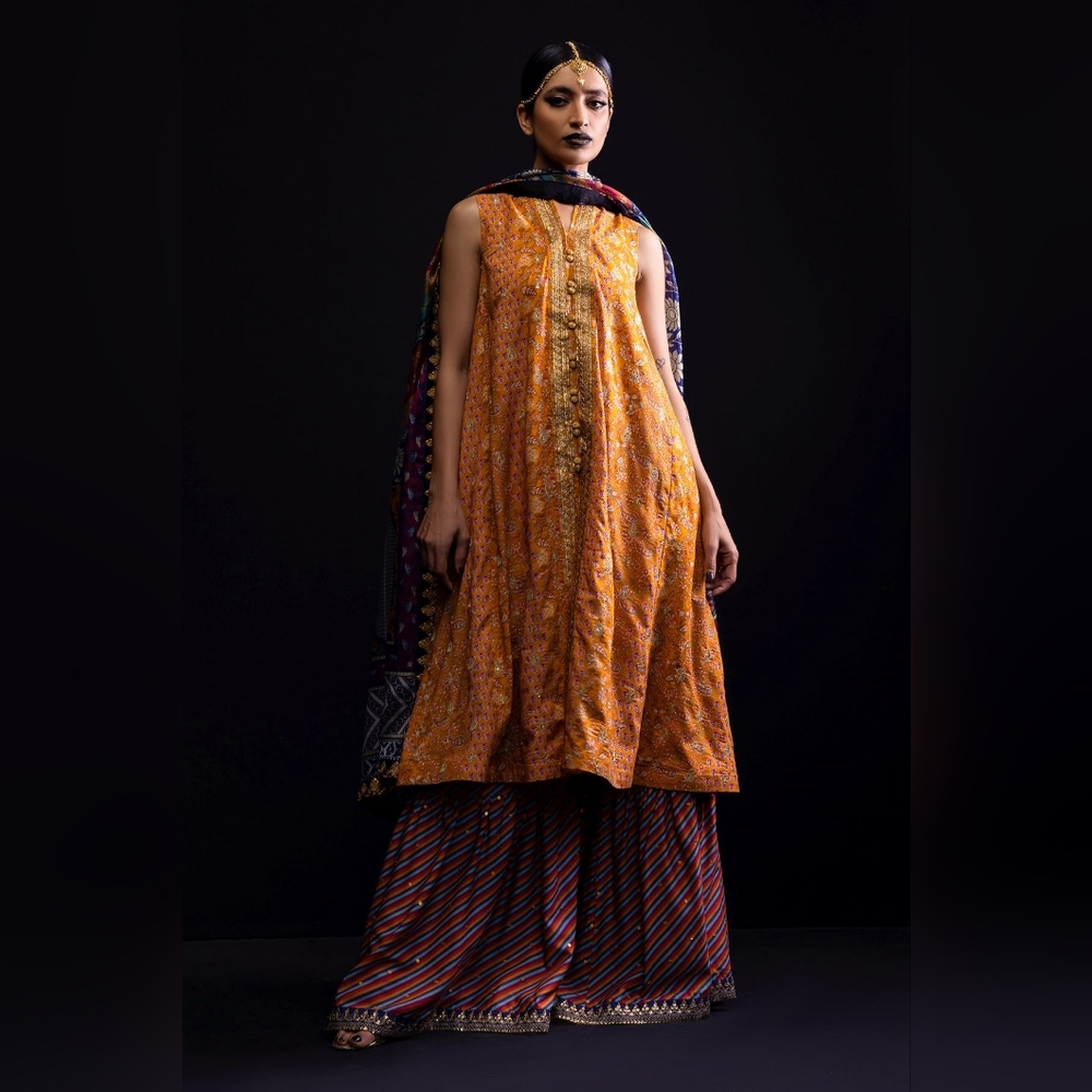 Khaadi two piece Suit